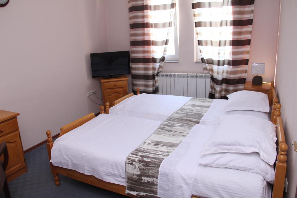 Europa Motel Сараево Экстерьер фото