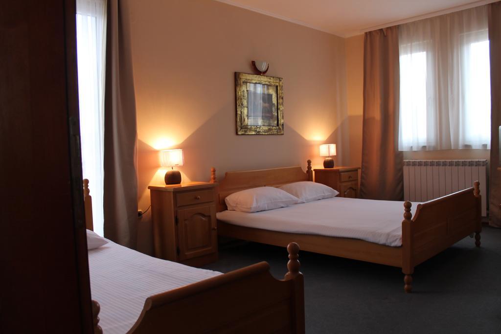 Europa Motel Сараево Экстерьер фото